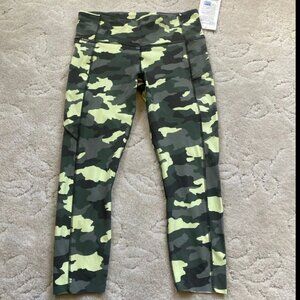 New with Tags Lululemon Fast and Free Tight 23" Crop Size 10 Heritage 365 Camo